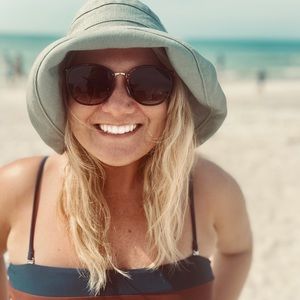 Meet your Posher, Beth